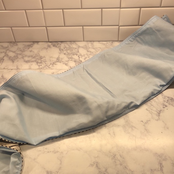 Snowman Tapestry Table Runner - Picture 3 of 7